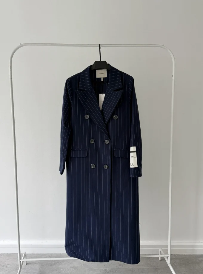 مانتو وانیا