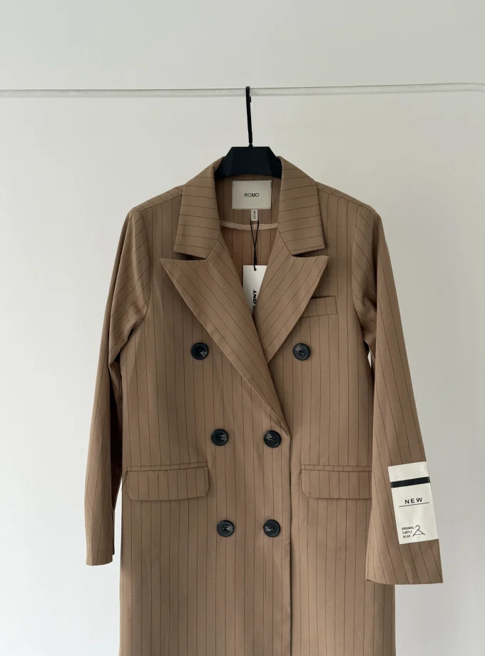 مانتو وانیا