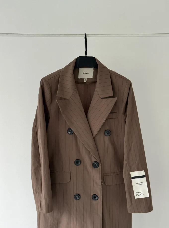 مانتو وانیا