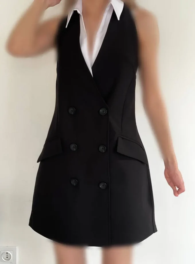 پيراهن یقه سفید