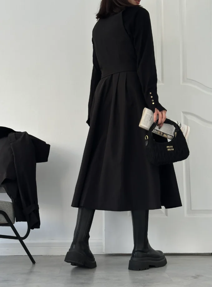 سارافون و کت بارانی Mist