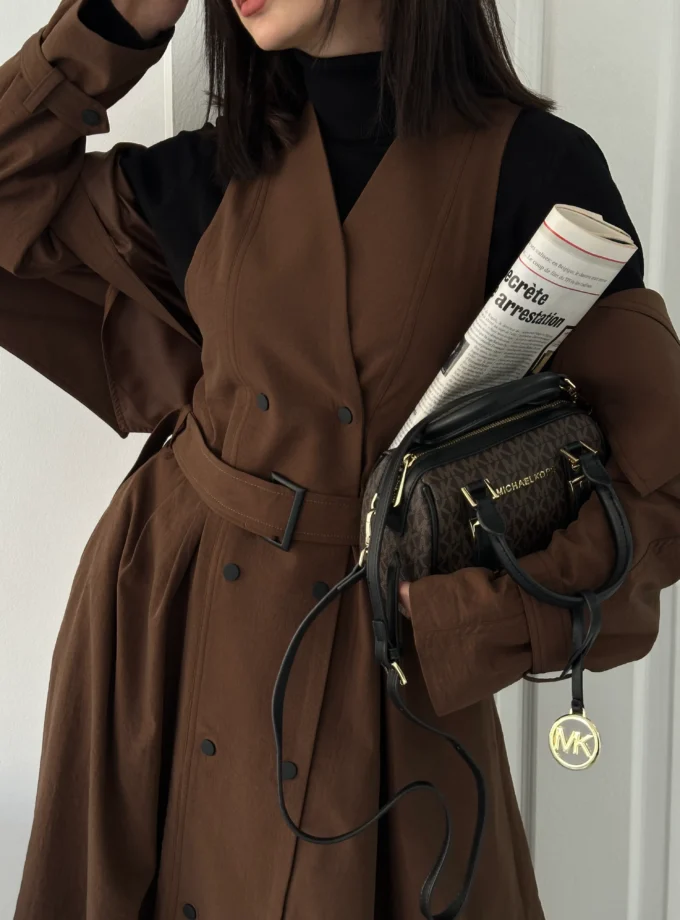 سارافون و کت بارانی Mist