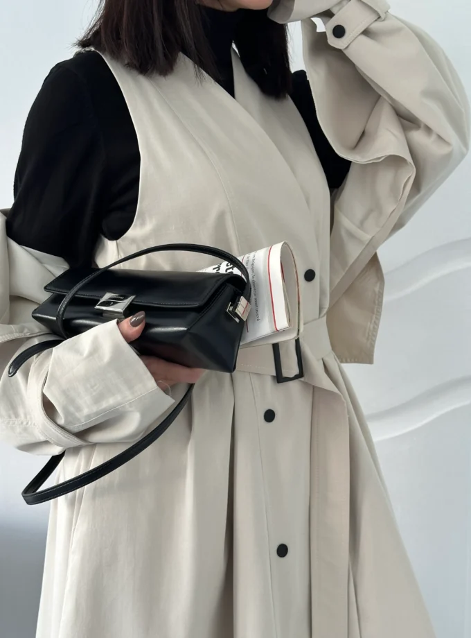 سارافون و کت بارانی Mist