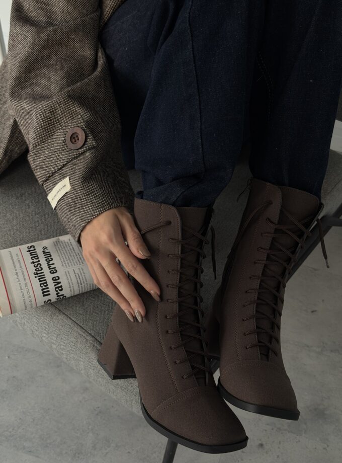 بوت استرادیواریوس